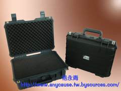 Water Resistant Case WR-13 Product Photo